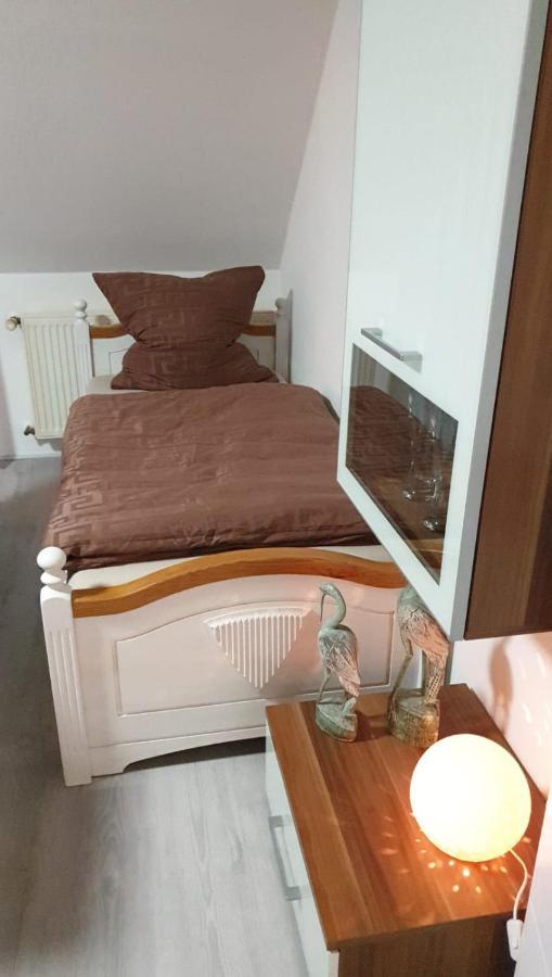 Ferienwohnung 24 Oben Rechts 4 Zimmer Lathen Exteriör bild
